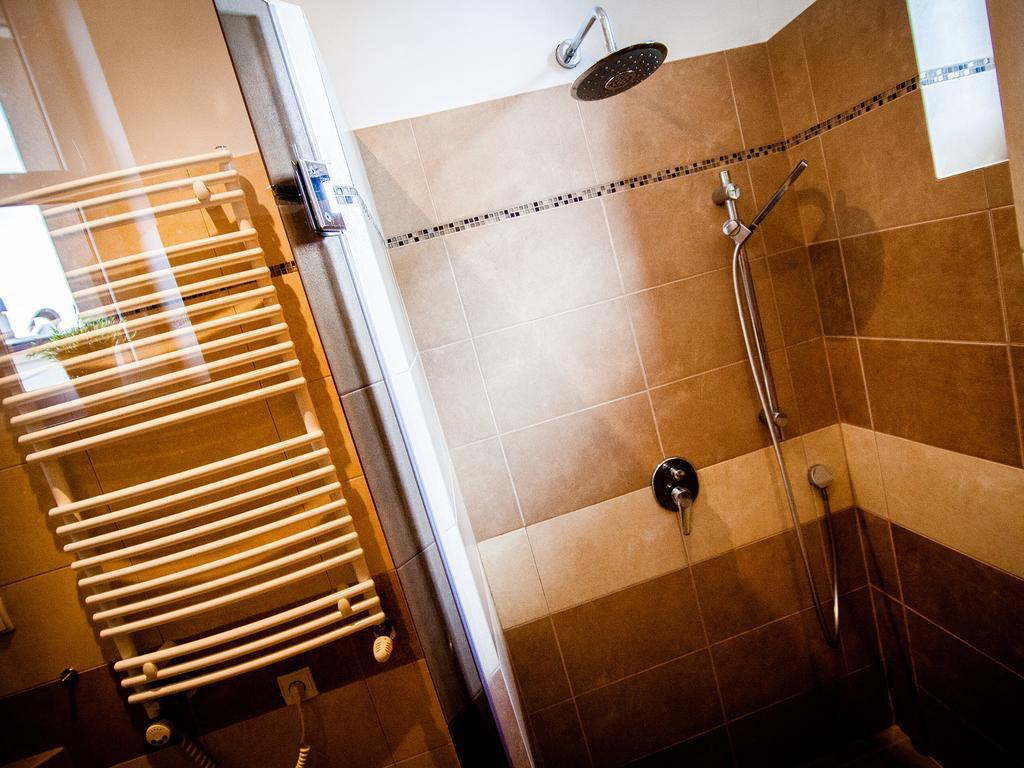 Hostel 4You Bielsko-Biała Esterno foto