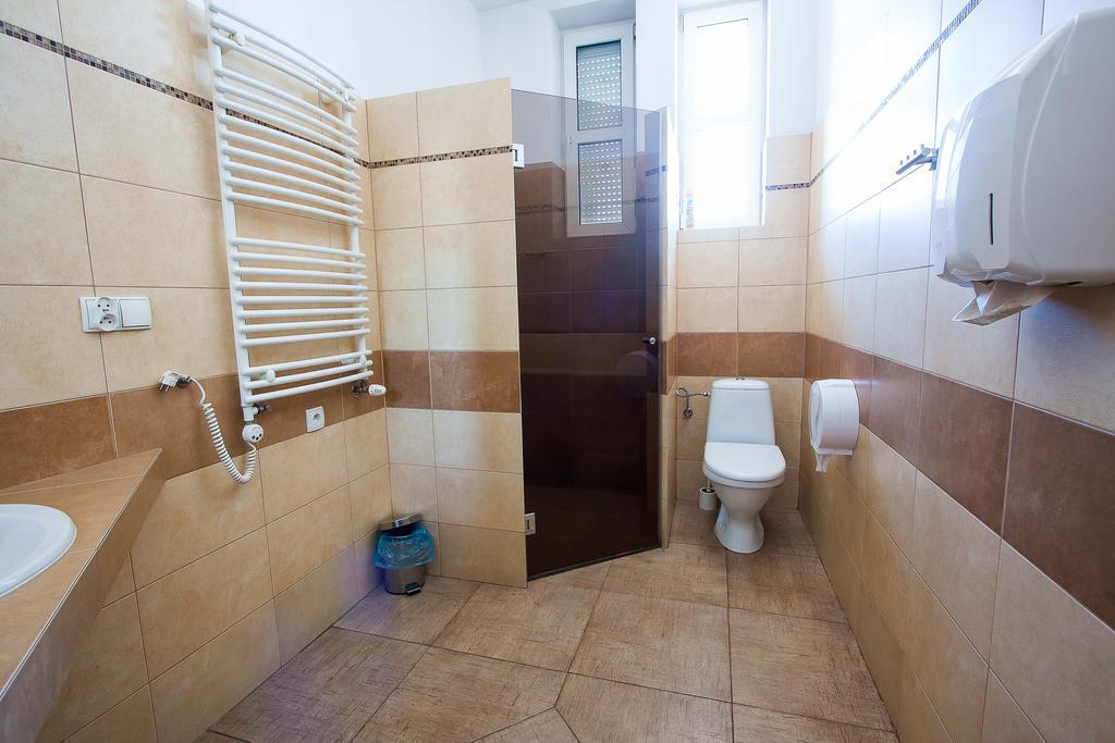 Hostel 4You Bielsko-Biała Esterno foto