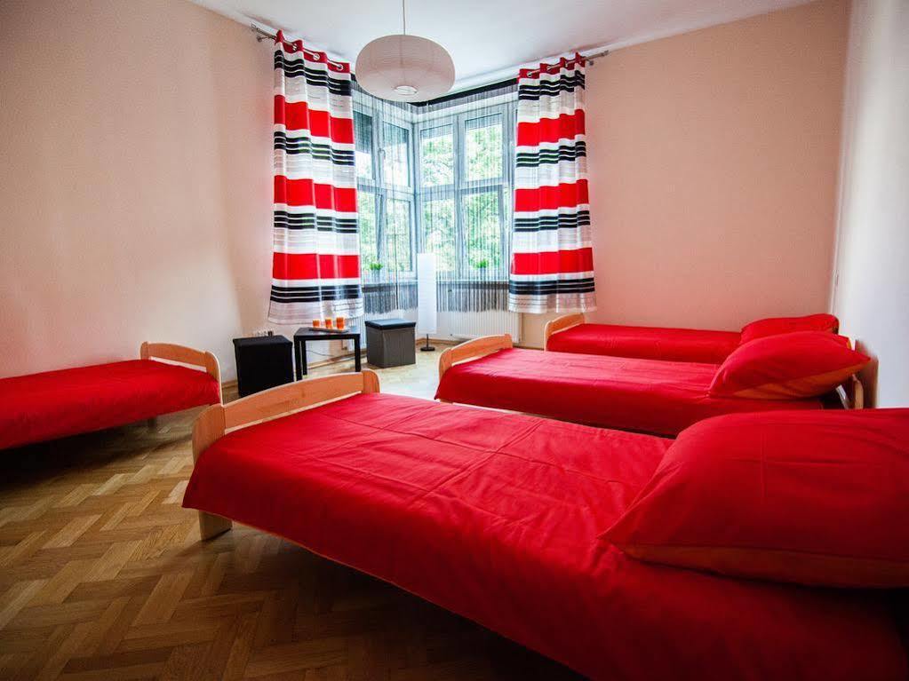 Hostel 4You Bielsko-Biała Esterno foto